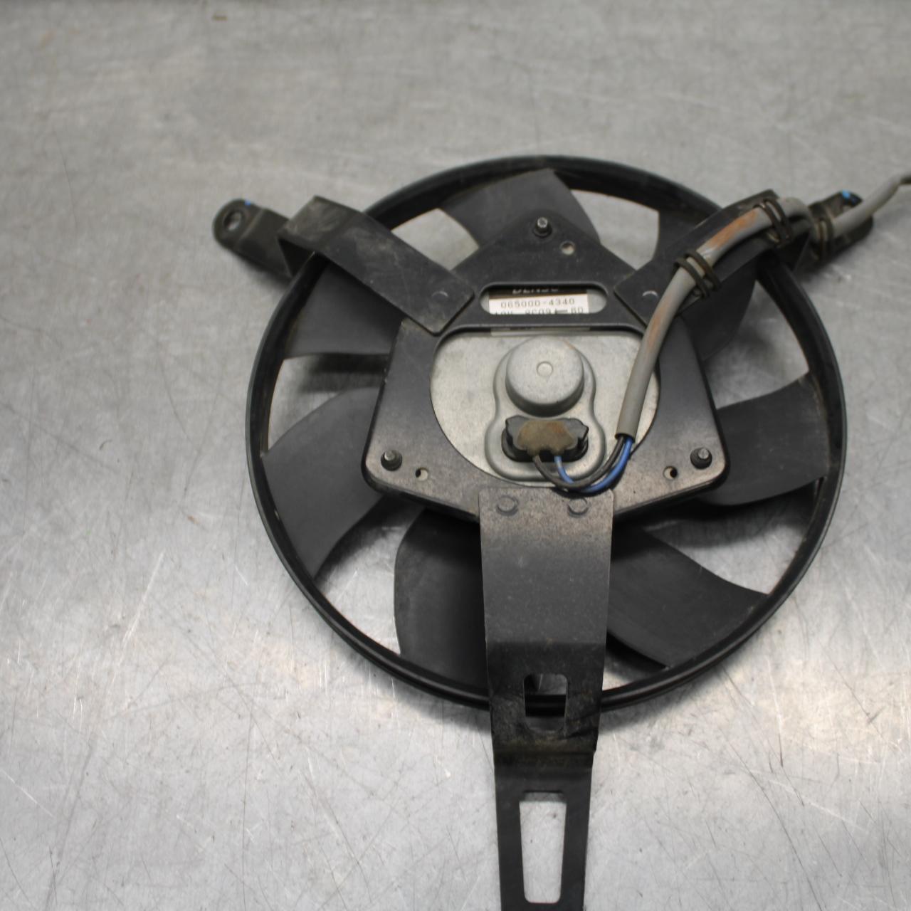 21 KAWASAKI NINJA ZX6R ENGINE RADIATOR COOLING FAN 59502-0623 BB647