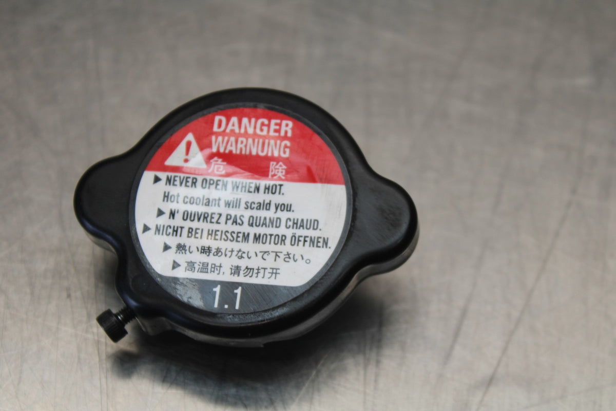 22-25 YAMAHA YZF R7 RADIATOR CAP BB850