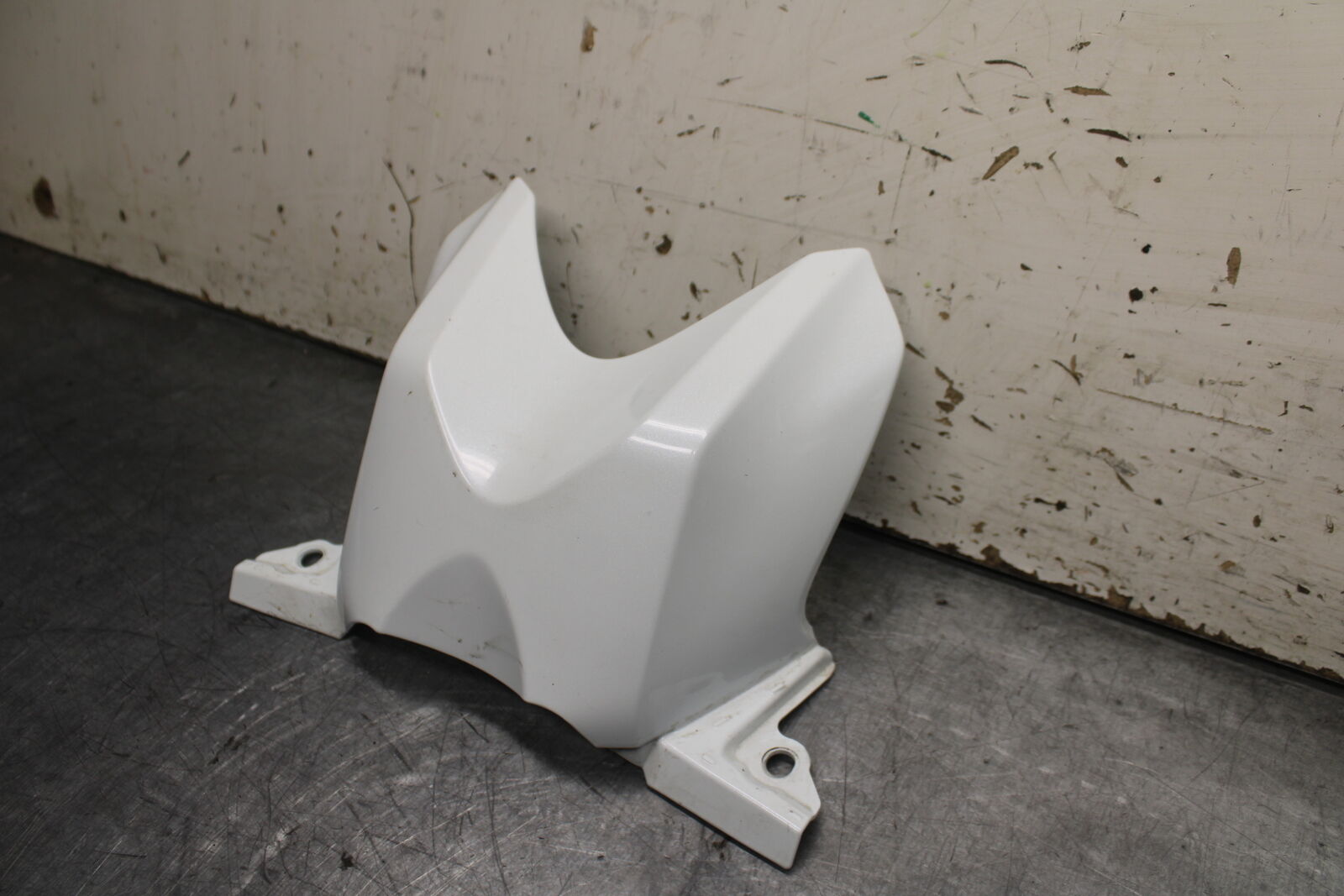 15-16 HONDA CB300F FRONT GAS TANK FUEL CELL FAIRING COWL COVER TRIM BB740