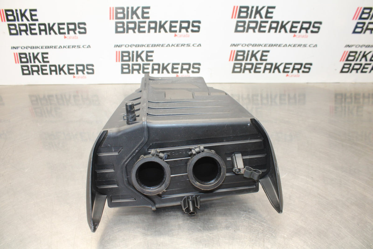 23-24 YAMAHA MT-07 AIRBOX AIR INTAKE FILTER BOX BB194