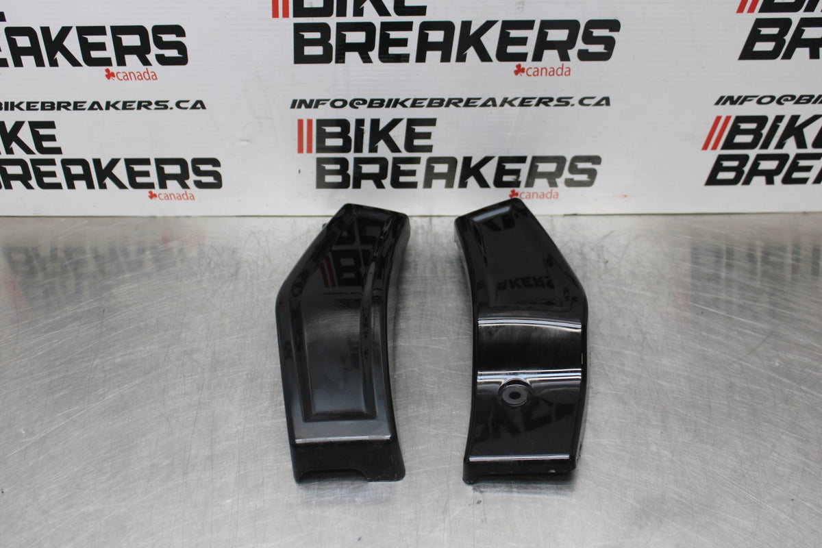 15 SUZUKI BOULEVARD C50 FRAME COVER COWL SET PAIR BB775