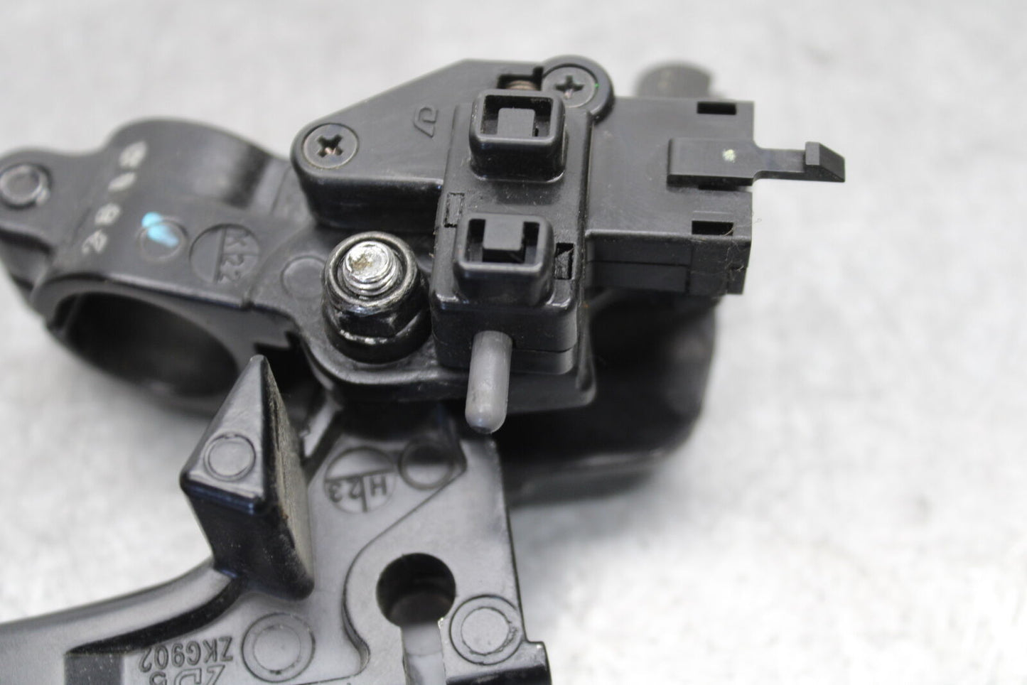 18-23 KAWASAKI NINJA 400 CLUTCH PERCH MOUNT WITH LEVER  BB660