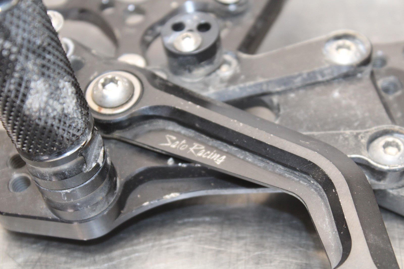 12-14 BMW S1000RR AFTERMARKET RIGHT REARSET REAR SET DRIVER FOOT PEG REST BB204