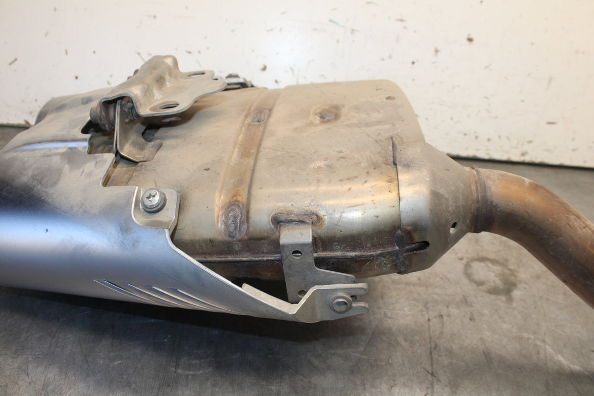 07-09 YAMAHA FZ6 EXHAUST PIPE MUFFLER SLIP ON CAN SILENCER 5VX-14710-01-00 BB713
