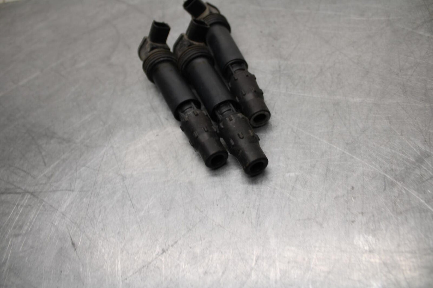 06-07 TRIUMPH DAYTONA 675 DAYTONA 675 IGNITION COILS COIL SPARK PLUG CAPS BB441