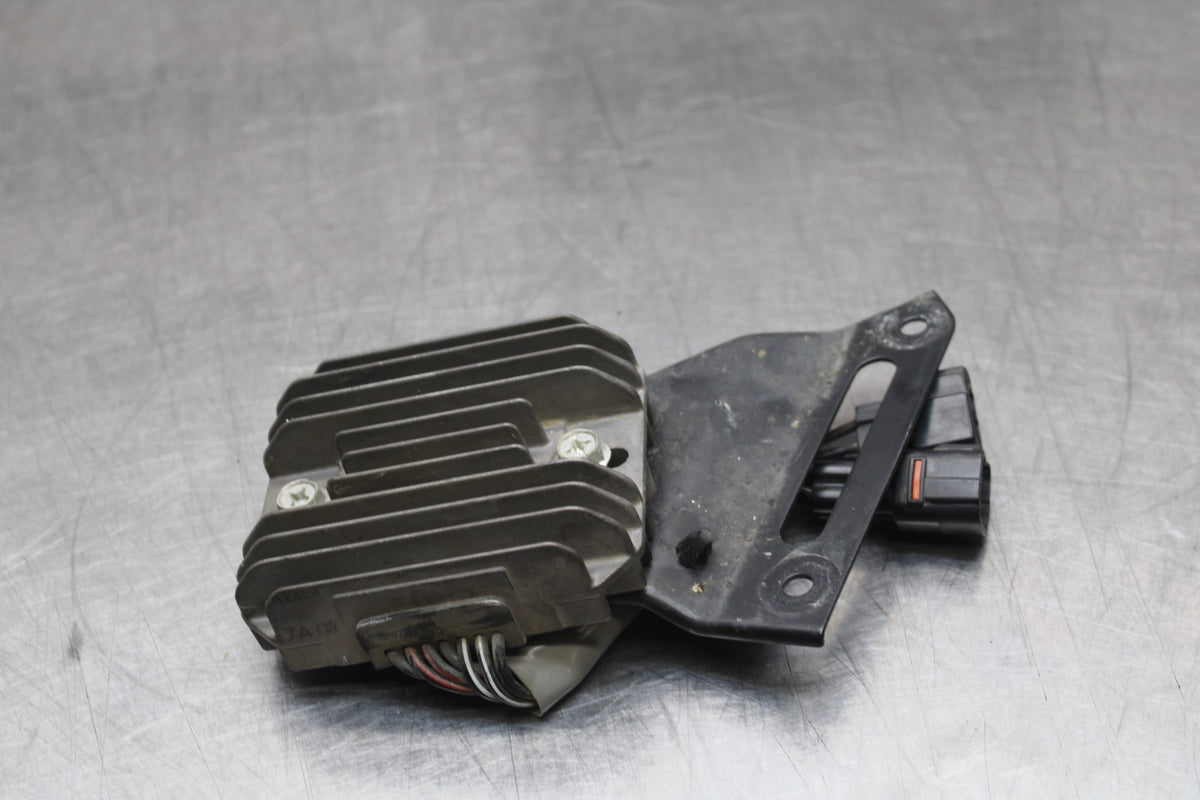 07 SUZUKI GSXR1000 RECTIFIER VOLTAGE REGULATOR BB770