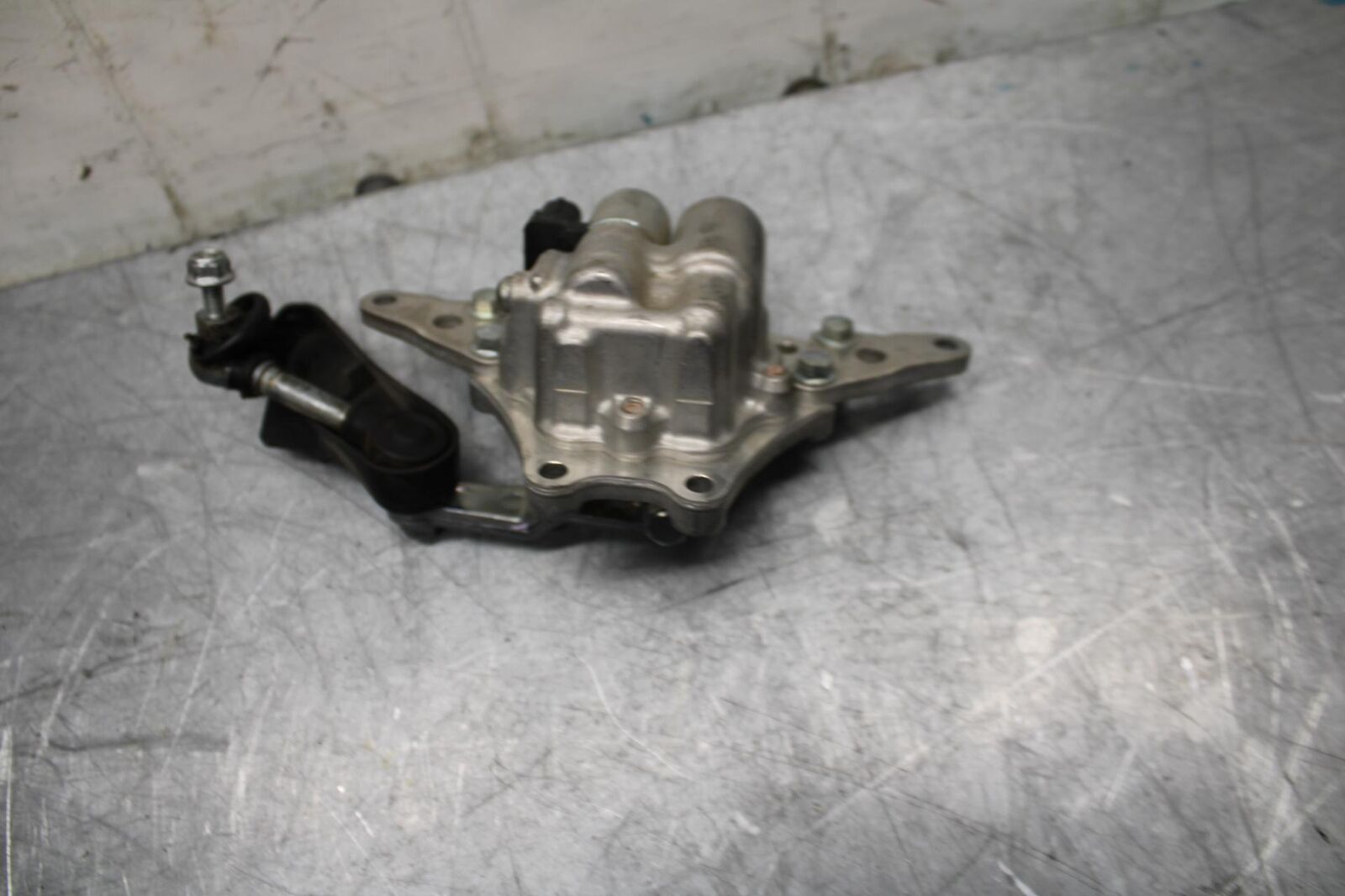 09-12 HONDA CBR600RR STEERING DAMPER STABILIZER 53700-MFJ-D01 BB450