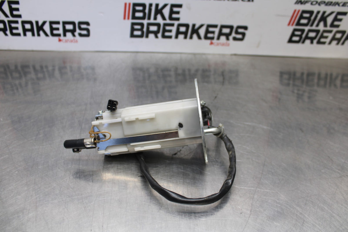 07-08 KAWASAKI NINJA ZX6R FUEL PUMP GAS PETROL SENDER UNIT 49040-0023 BB203