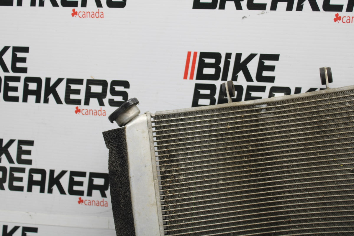 08 KAWASAKI NINJA ZX10R ENGINE RADIATOR MOTOR COOLER COOLING RADIATER BB902
