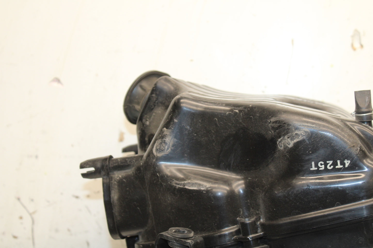 15-16 HONDA CB300F AIRBOX AIR INTAKE FILTER BOX BB740