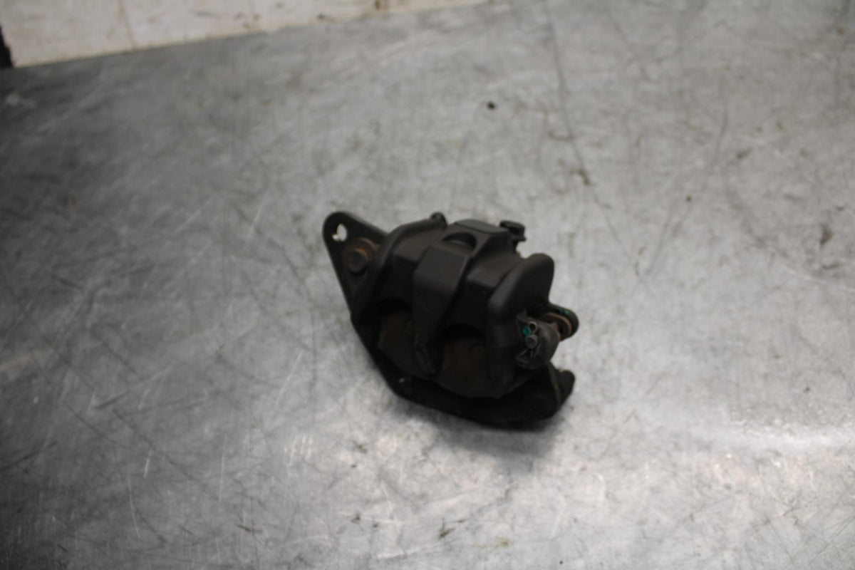 2015 Yamaha YZF R3 FRONT BRAKE CALIPER BB526