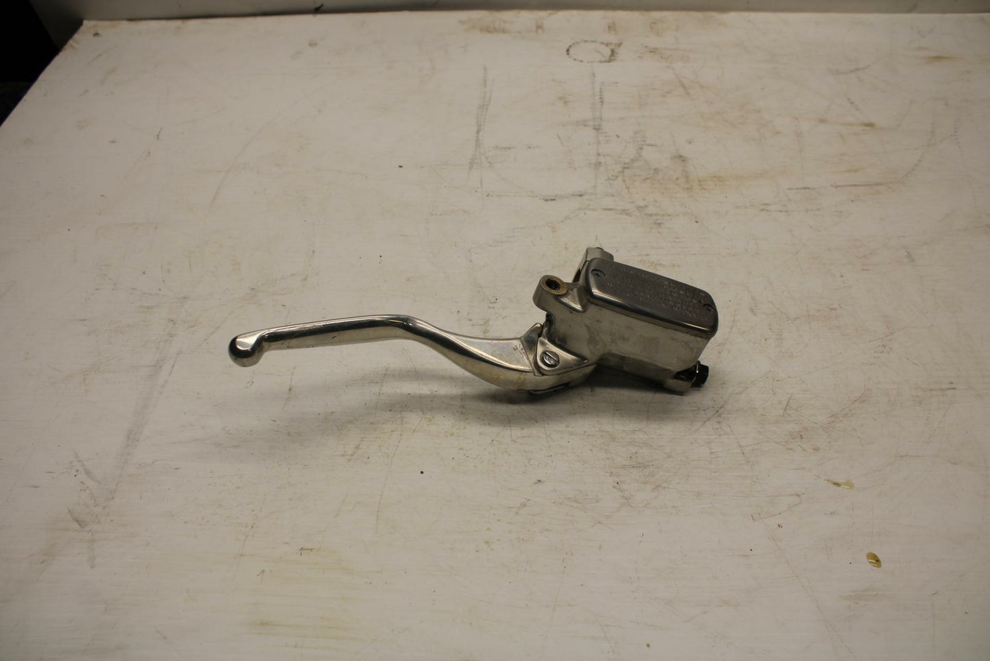 05-07 HONDA VTX1800F2 FRONT BRAKE MASTER CYLINDER BB351