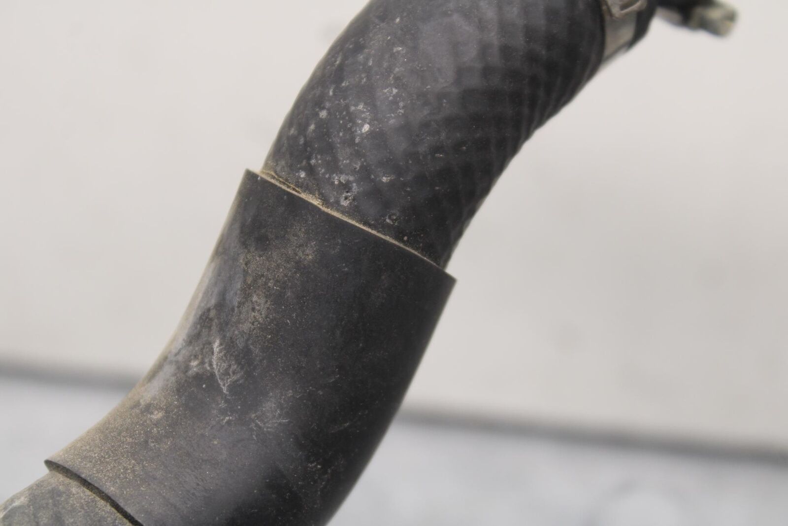 23 KAWASAKI NINJA ZX6R 636 HOSE BB609