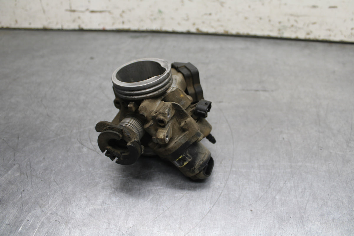 13-16 KTM 390 DUKE MAIN FUEL INJECTORS / THROTTLE BODIES BB748