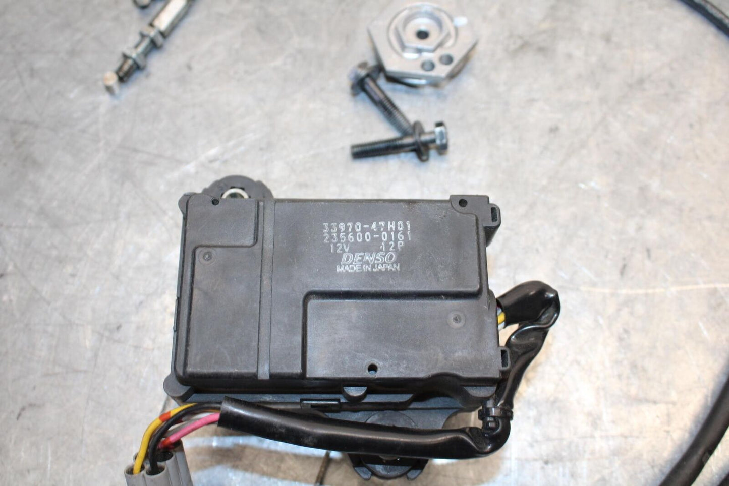 11-23 SUZUKI GSXR 750 EXHAUST VALVE SERVO MOTOR BB54
