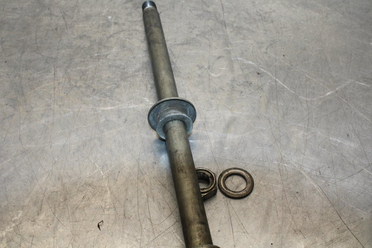 2004 Suzuki Intruder 1500 VL1500 REAR AXLE BACK WHEEL RIM PIVOT BOLT AXEL BB573