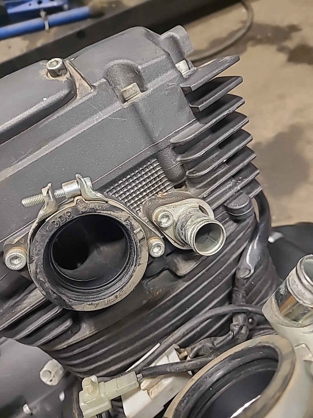 2007 Yamaha V Star 1300 XVS1300A ENGINE MOTOR BB78