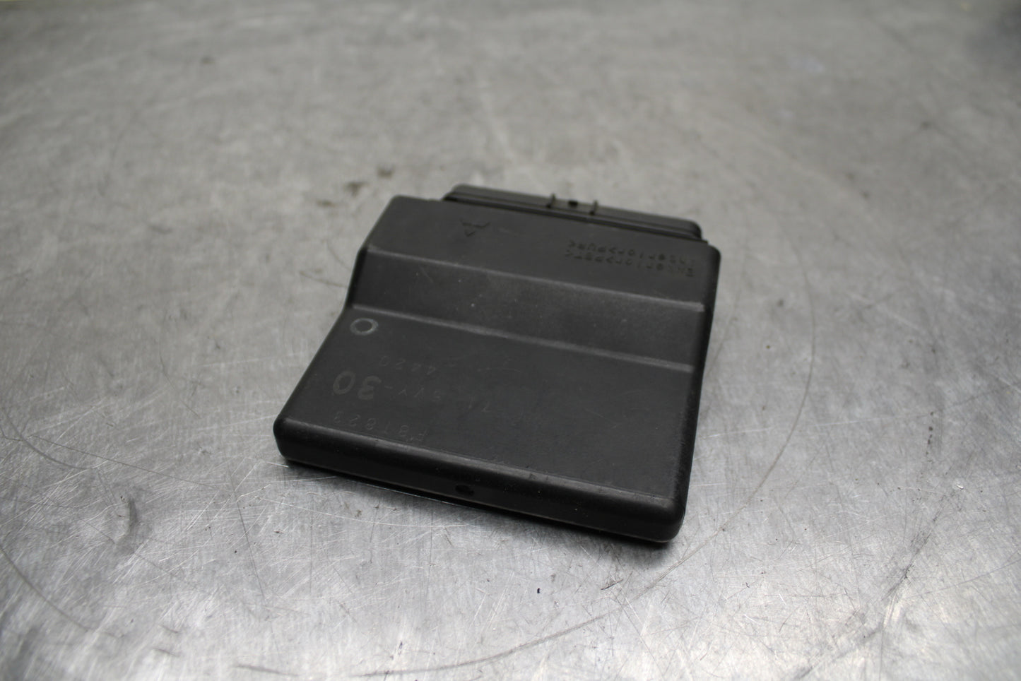 04-05 YAMAHA YZF R1 ECU COMPUTER CONTROLLER UNIT BLACK BOX ECM CDI BB131