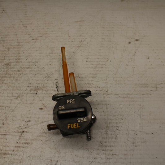 90-07 KAWASAKI ZZR 250 FUEL GAS TANK PETCOCK SHUT ON OFF VALVE BB298