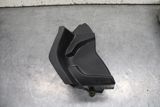 07-08 YAMAHA YZF R1 ENGINE SPROCKET COVER BB724