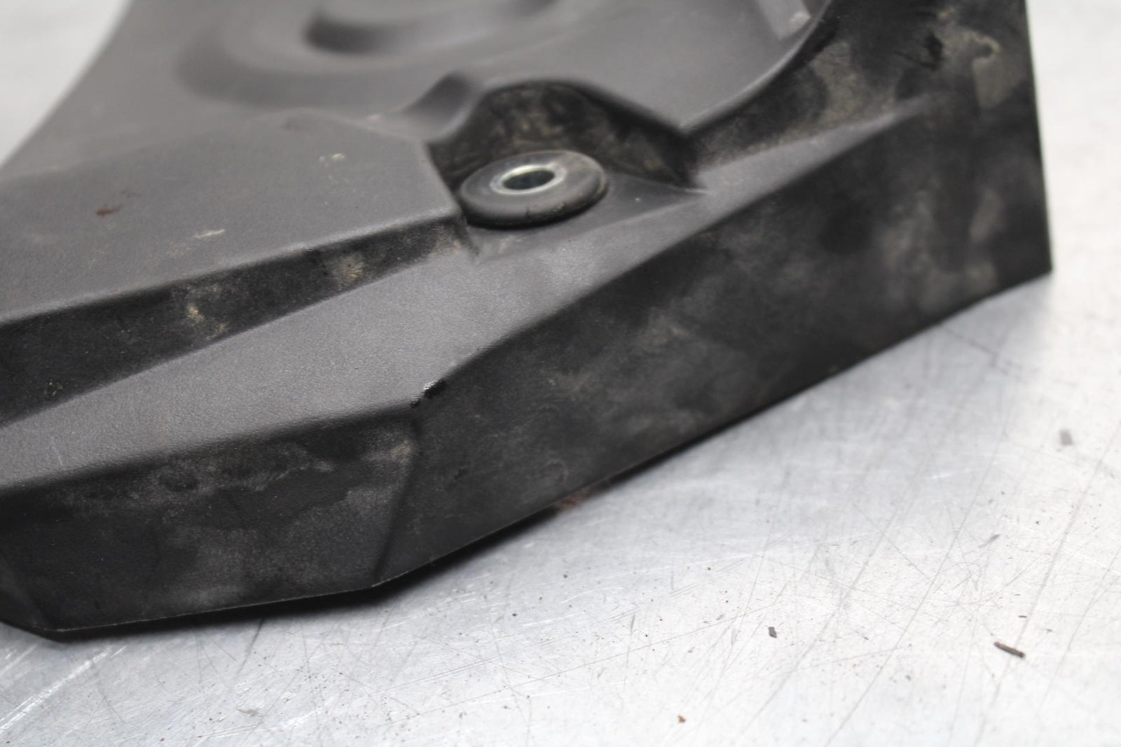 20-21 YAMAHA XSR900 ENGINE SPROCKET COVER BS2-15418-00-00 BB599