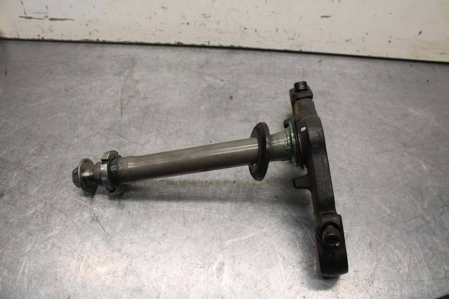 15-16 KAWASAKI EX300 FRONT FORKS CLAMP LOWER TRIPLE TREE STEM BB635