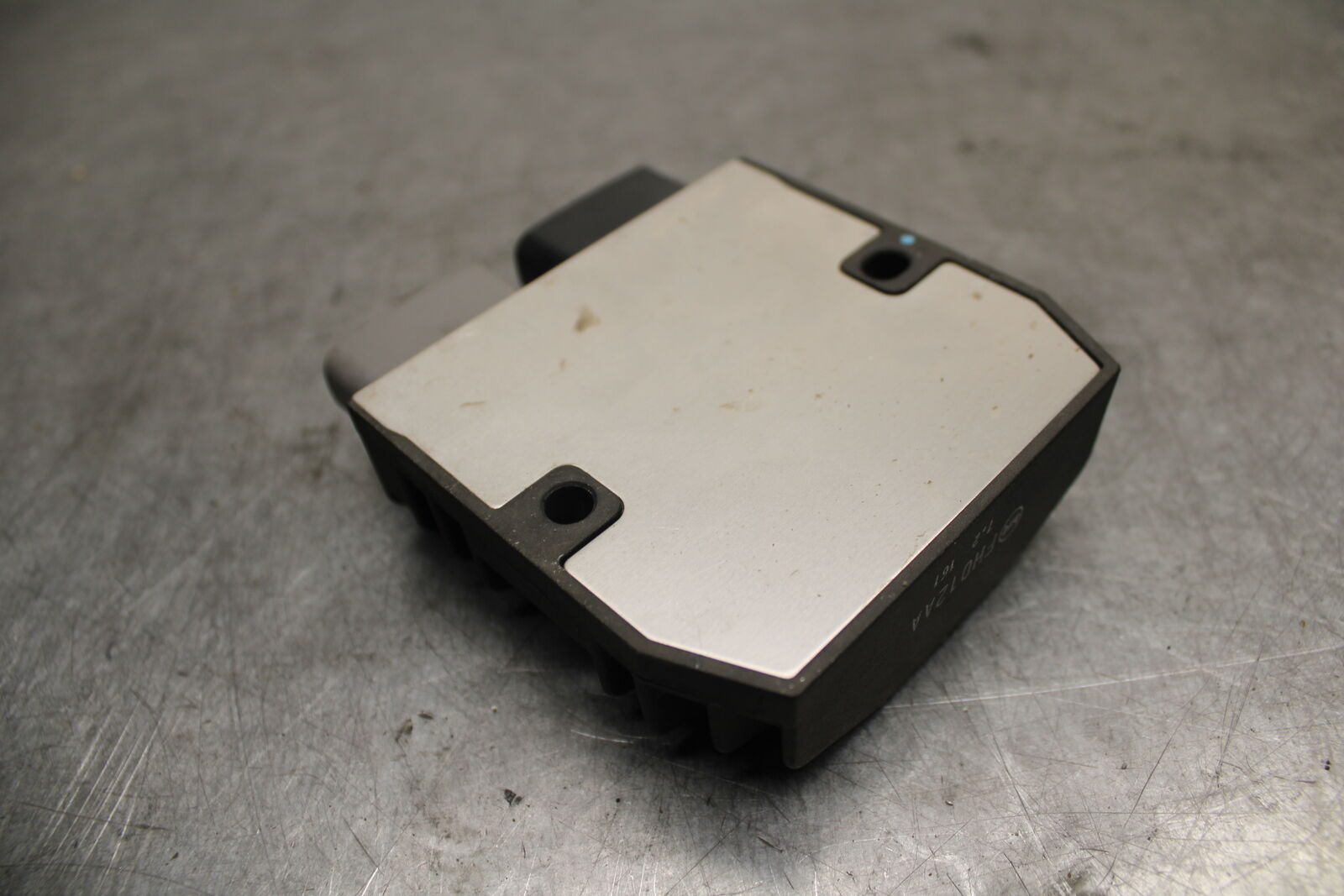07-08 YAMAHA YZF R1 RECTIFIER VOLTAGE REGULATOR  BB675