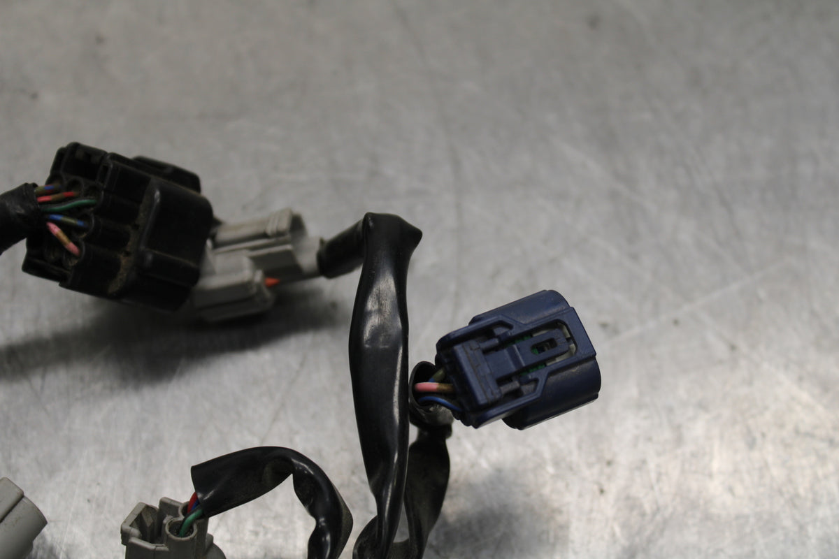 08-16 YAMAHA YZF R6 INJECTOR WIRING HARNESS WIRE LOOM BB131