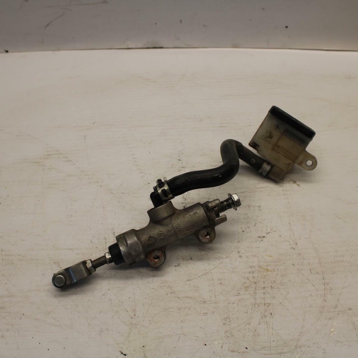 06-07 SUZUKI GSXR600 REAR BACK BRAKE MASTER CYLINDER W RESERVOIR BB275