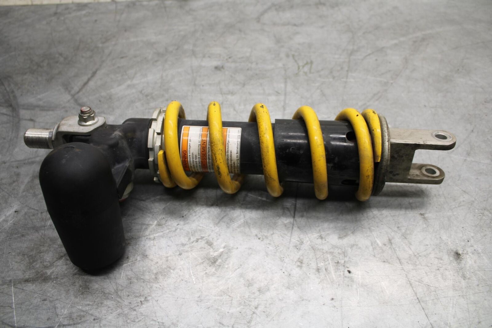 2007 Suzuki GSXR750 REAR  SHOCK ABSORBER SUSPENSION 62100-02H00-163 BB546