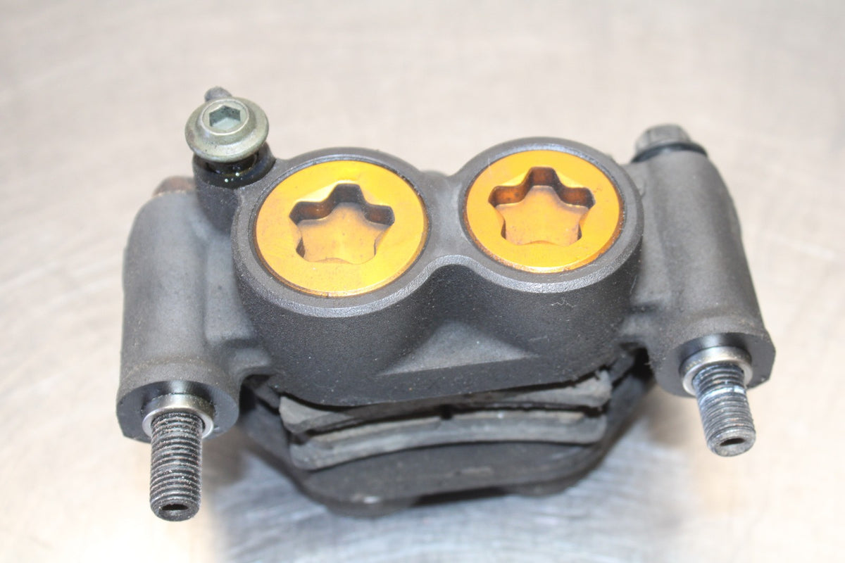 05 YAMAHA YZF R6 RIGHT LEFT FRONT BRAKE CALIPER SET PAIR CALIPERS BB858