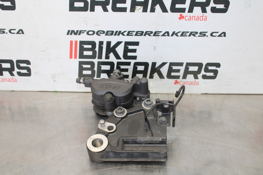 24-25 KAWASAKI ELIMINATOR 450 REAR BACK BRAKE CALIPER W MOUNT BRACKET BB869