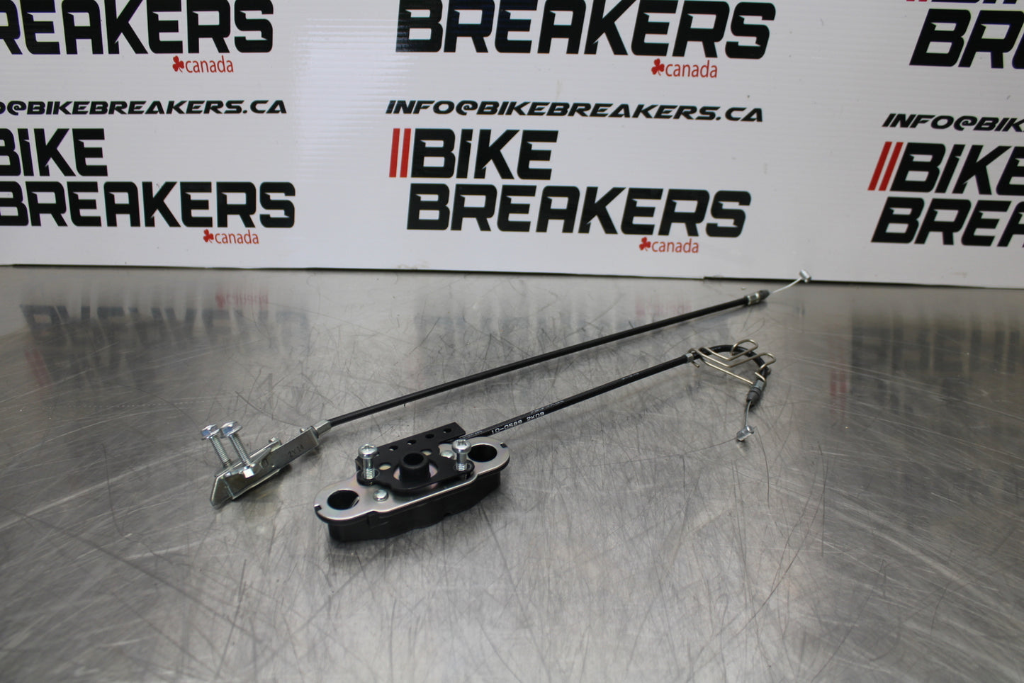 23-24 KAWASAKI NINJA ZX14R NEW!! REAR PASSENGER SEAT LATCH LOCK ASSEMBLY BB153