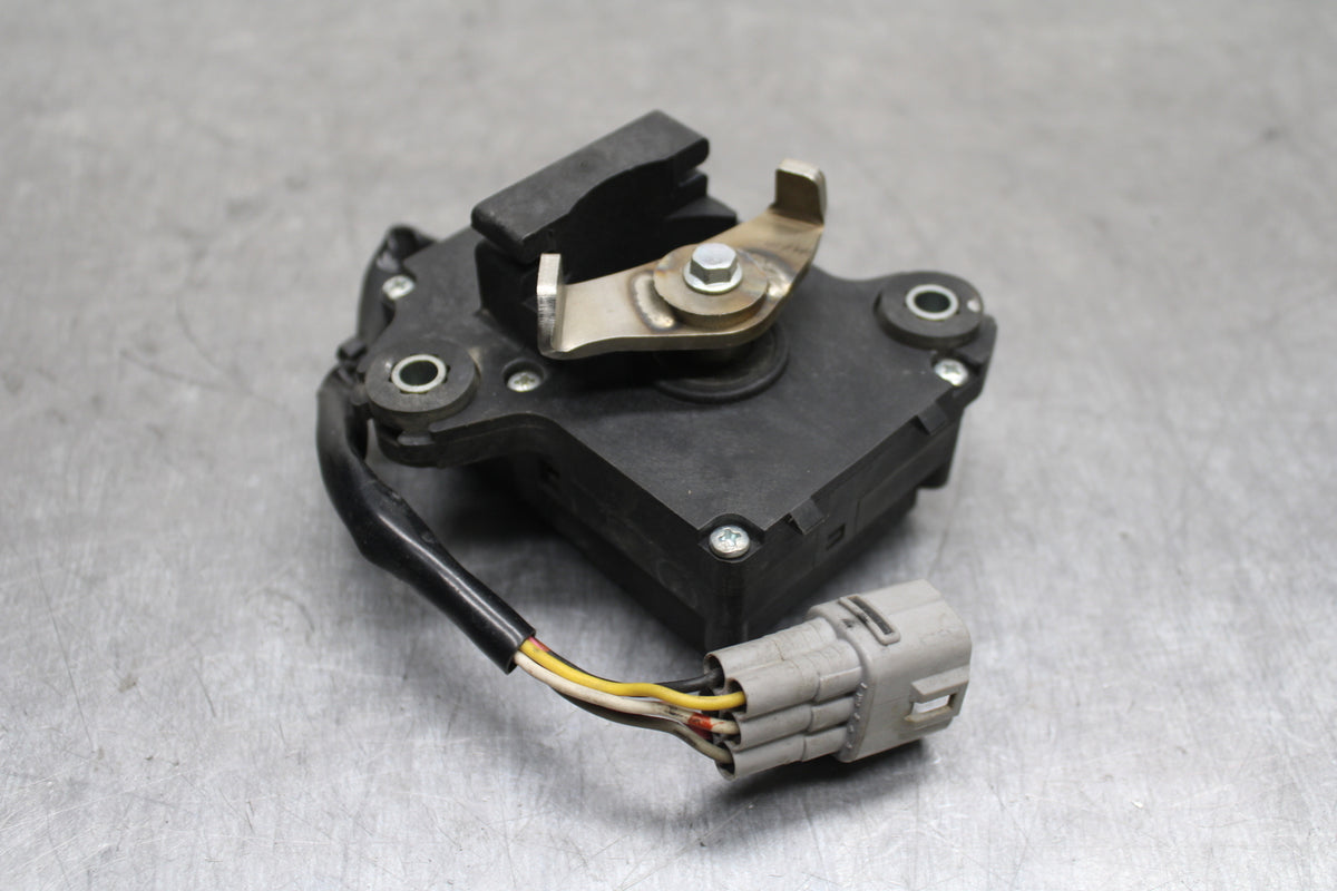 12-17 KAWASAKI NINJA 650 EXHAUST VALVE SERVO MOTOR BB129