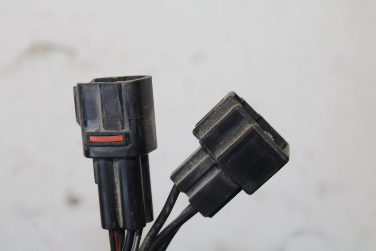 05-06 SUZUKI GSXR1000 RECTIFIER VOLTAGE REGULATOR 32800-41F11 BB663