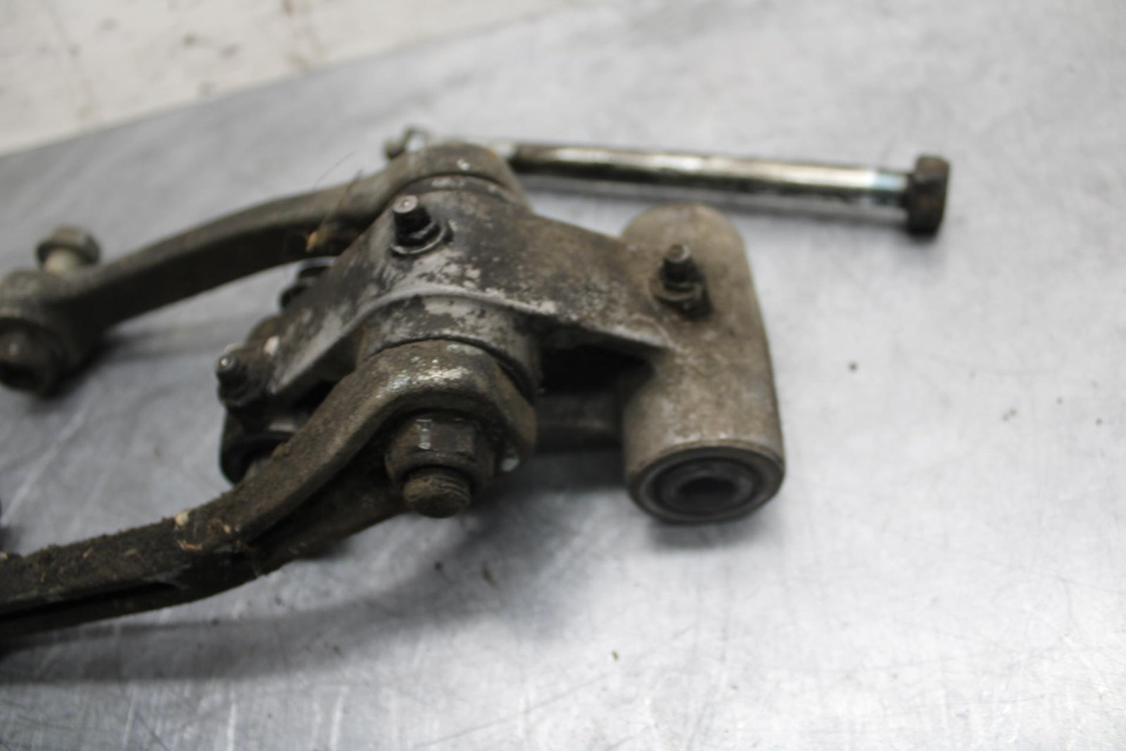 1996 Kawasaki Ninja 600R ZX600C REAR DOGBONE SHOCK LINKAGE LINK BB35