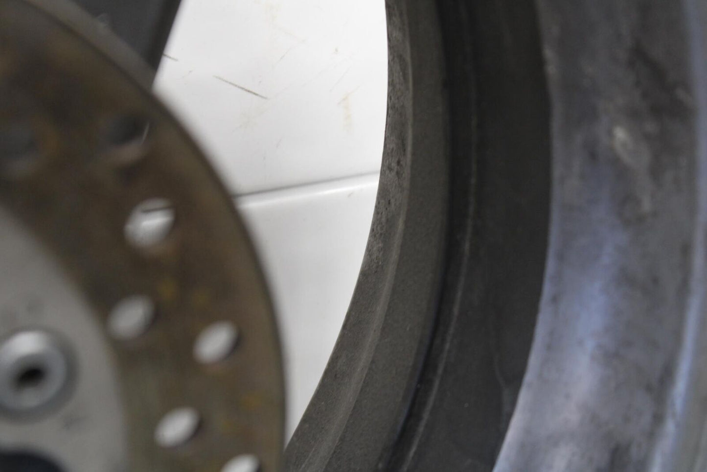 2000 Honda Super Hawk VTR1000F WHEEL AND REAR ROTOR BACK BRAKE BB577