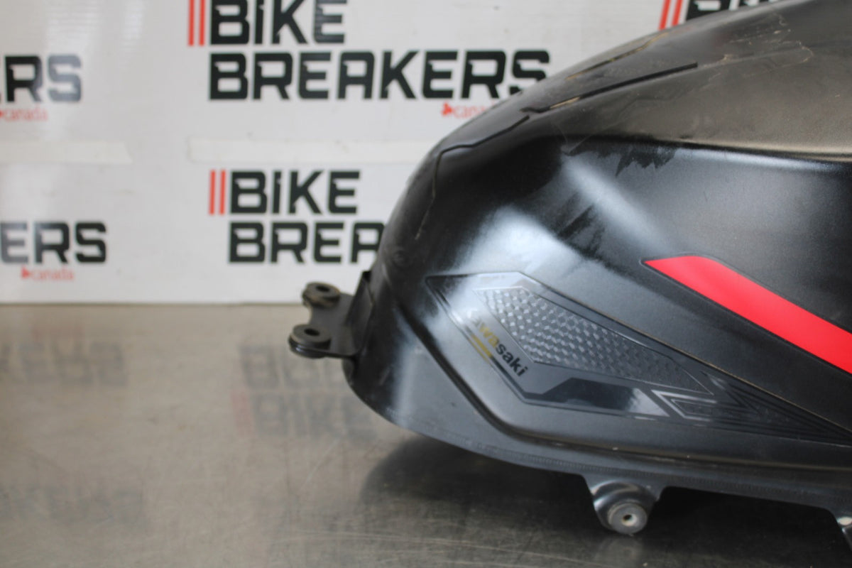 24-25 KAWASAKI NINJA 500 EX500J ABS GAS TANK FUEL CELL PETROL RESERVOIR BB934