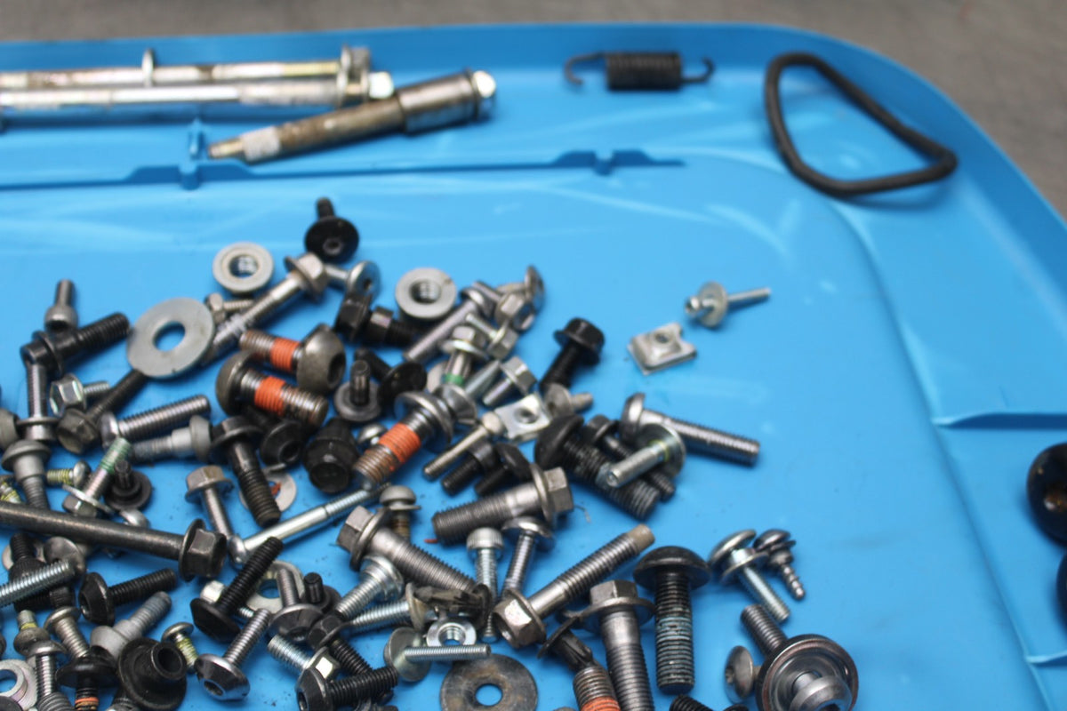 23-24 YAMAHA MT-07 MOUNTING BOLTS HARDWARE SCREWS BB927