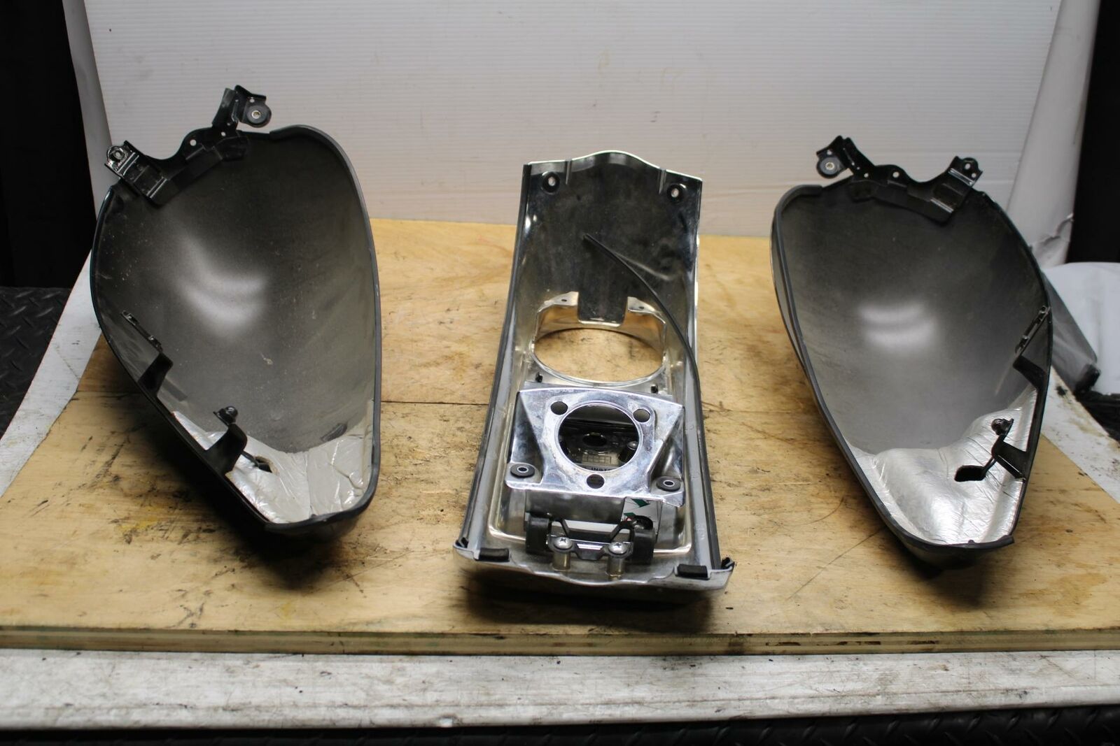 05-09 SUZUKI BOULEVARD C90 GAS TANK COVER TRIM PANELCOWL FAIRING SET  BB332