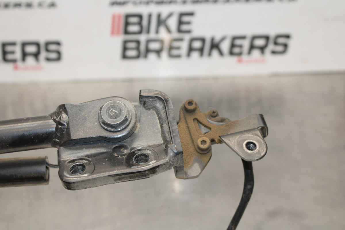 22-25 YAMAHA YZF R7 KICKSTAND SIDE KICK STAND BEB-27311-00-00 BB769