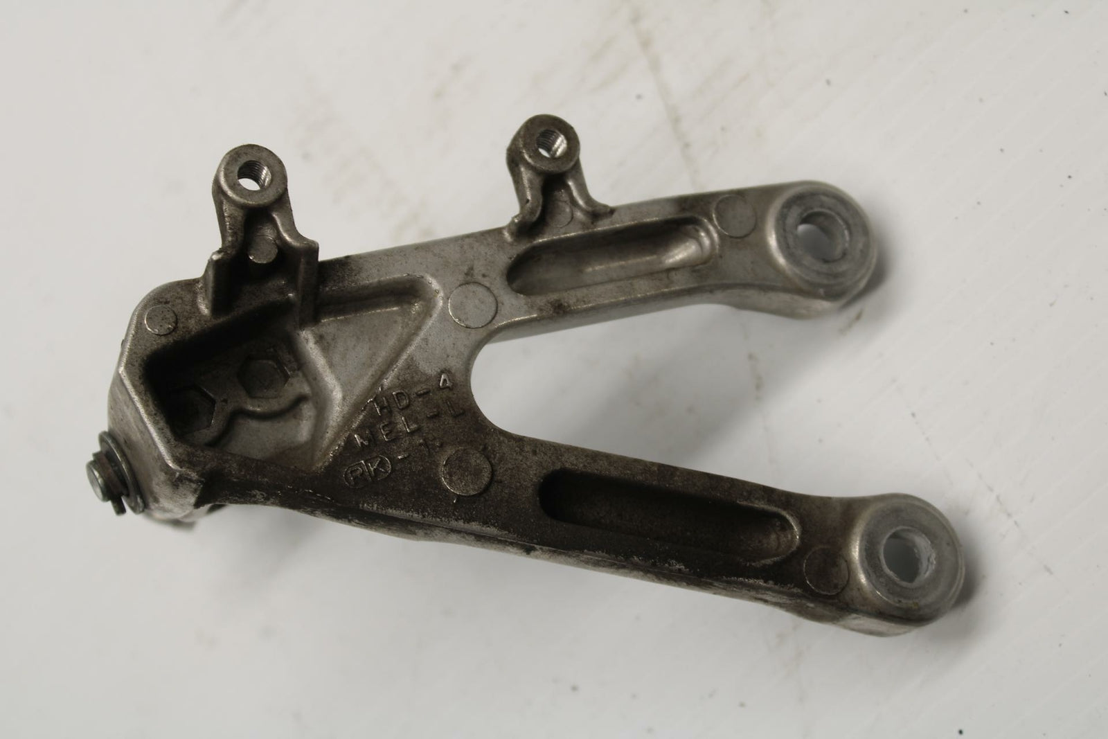 04-05 HONDA CBR1000RR LEFT REARSET REAR SET DRIVER FOOT PEG REST STOP BB242