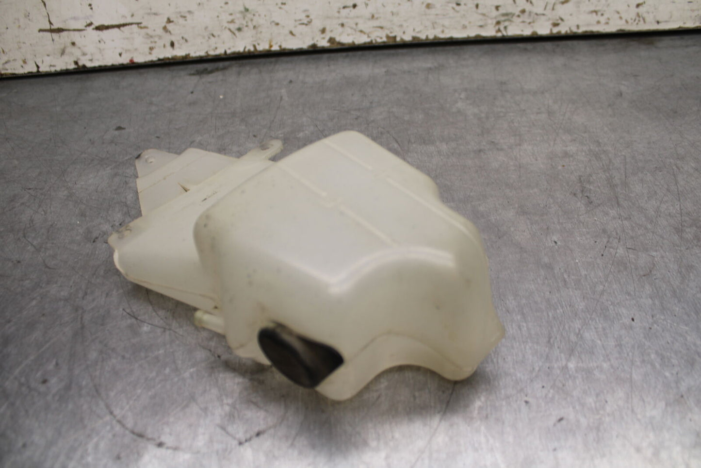 03-04 HONDA CBR600RR COOLANT WATER TANK RESERVOIR BOTTLE BB114