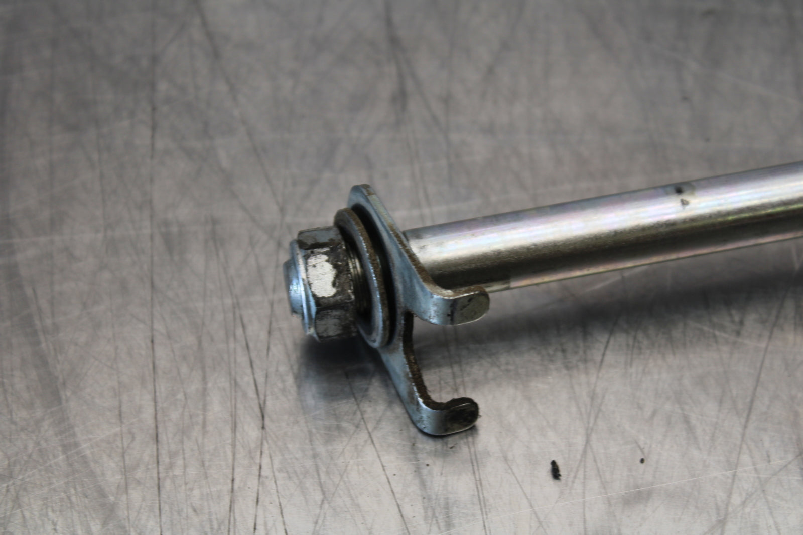 09-15 YAMAHA FZ6R REAR AXLE BACK WHEEL RIM PIVOT BOLT AXEL BB161