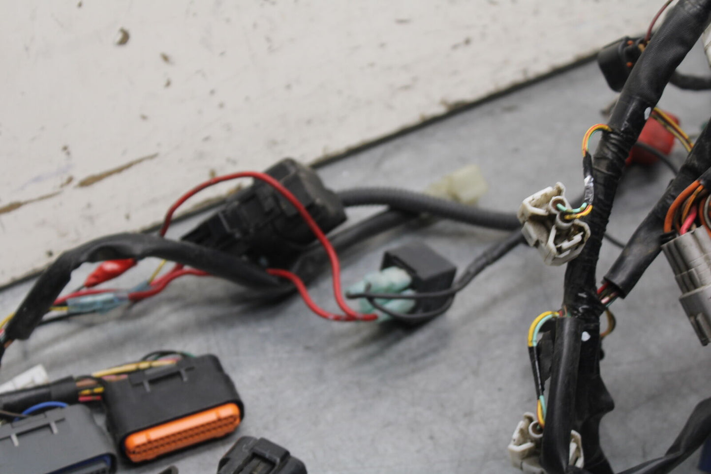 05-06 SUZUKI GSXR1000 MAIN ENGINE WIRING HARNESS WIRE LOOM 36610-41G30 BB677