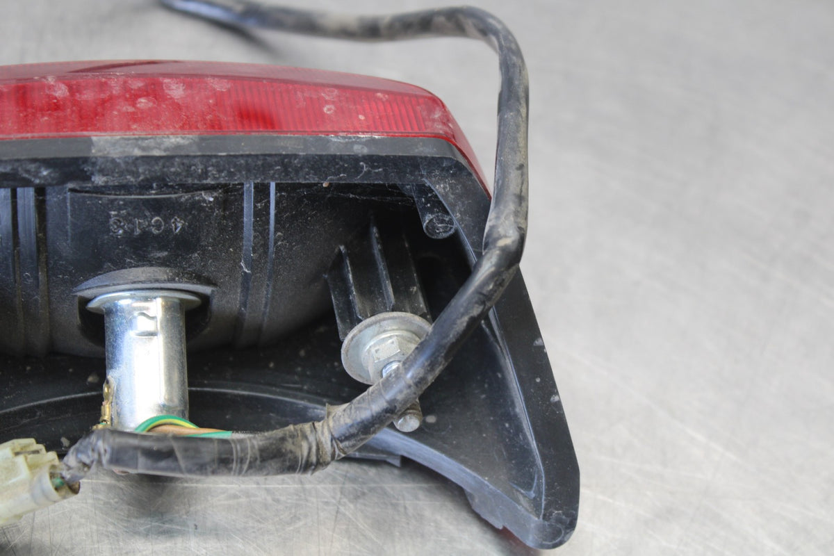 14 HONDA SHADOW 750 VT750C2B TAILLIGHT REAR TAIL BRAKE LIGHT BB867