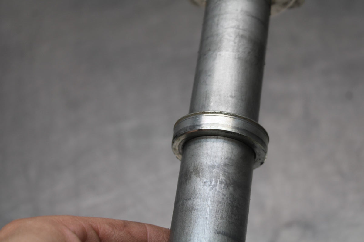 16 DUCATI 959 PANIGALE REAR AXLE BACK WHEEL RIM PIVOT BOLT AXEL BB912