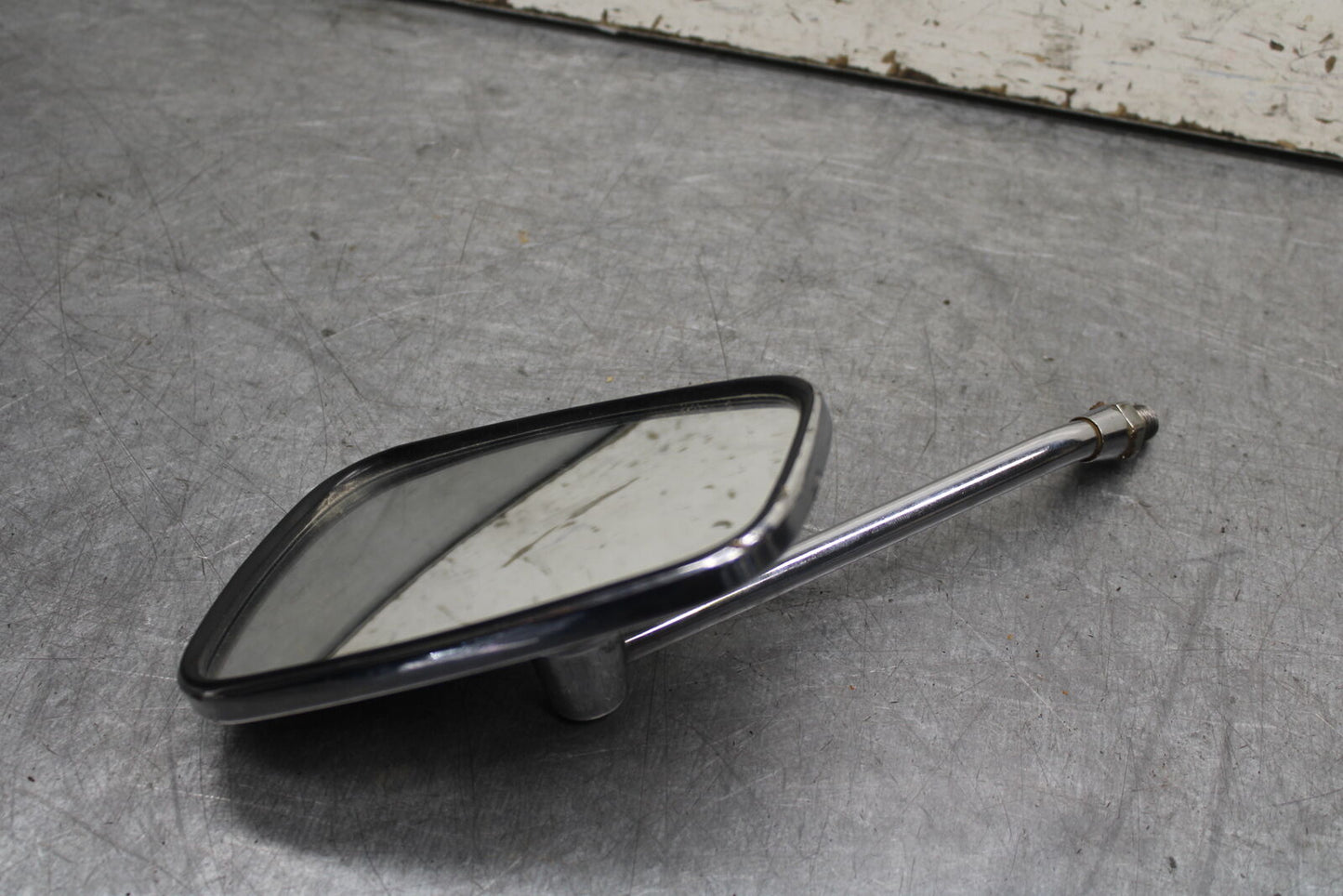 85-86 SUZUKI MADURA 1200 RIGHT SIDE REAR VIEW MIRROR  BB691