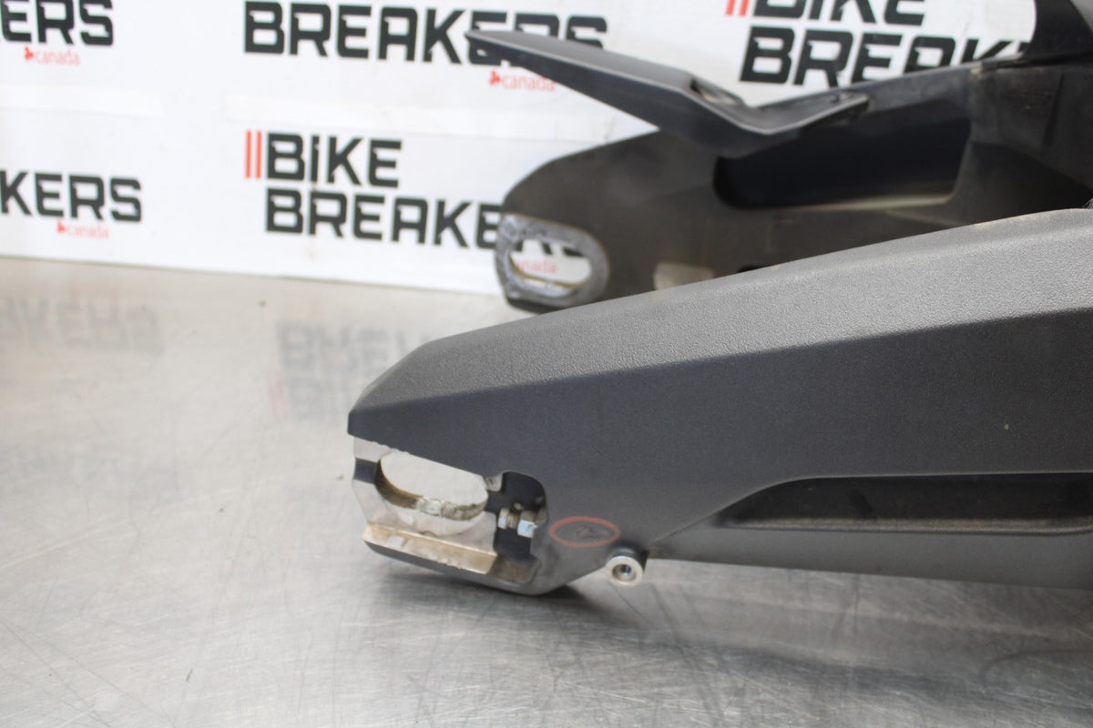 16 DUCATI 959 PANIGALE REAR SWINGARM BACK SUSPENSION SWING ARM BB912