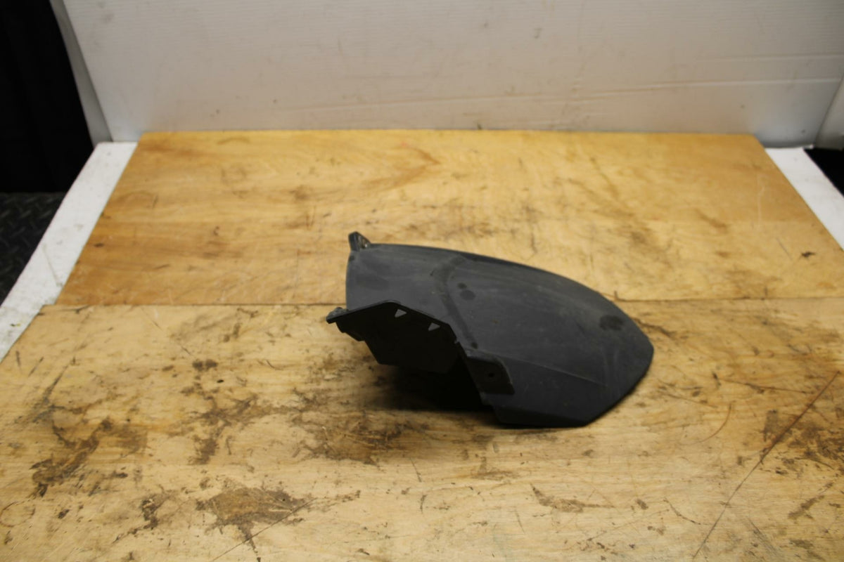 07-08 YAMAHA YZF R1 REAR BACK WHEEL TIRE HUGGER FENDER BB333